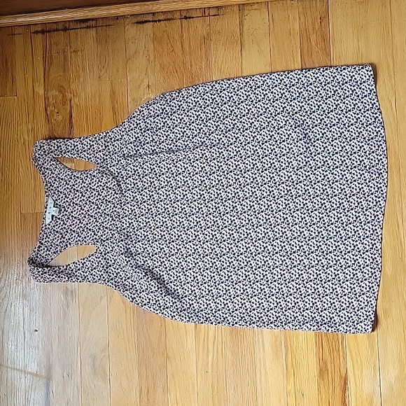 CAbi Sleeveless Blouse - Picture 2 of 8